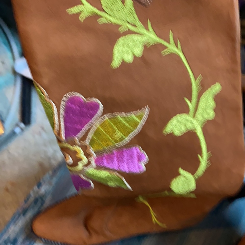 Nwt Vince Camuto Suede Embroidered Boots - image 2